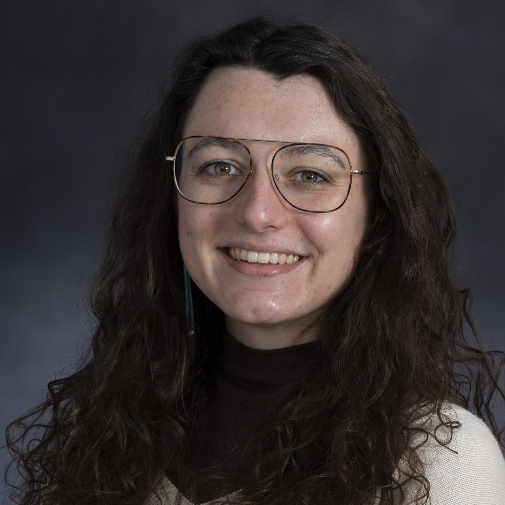 Lindsey Willow Smith headshot